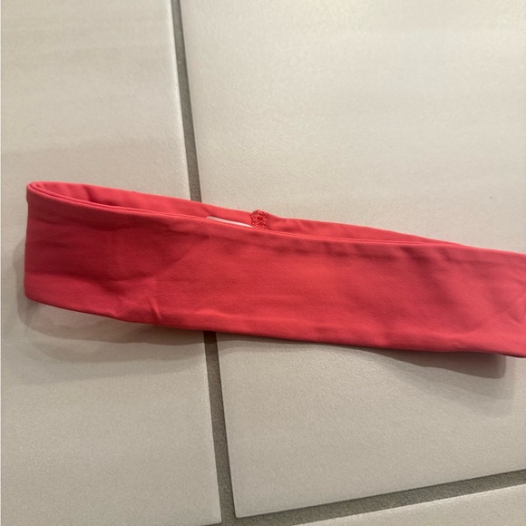 Lulu lemon glazed pink 5 peice bundle size 6 coat and size 4 leggins - Picture 5 of 5